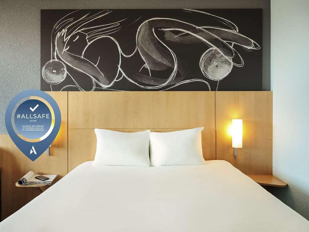 Отель Ibis Strasbourg Centre Petite France Экстерьер фото