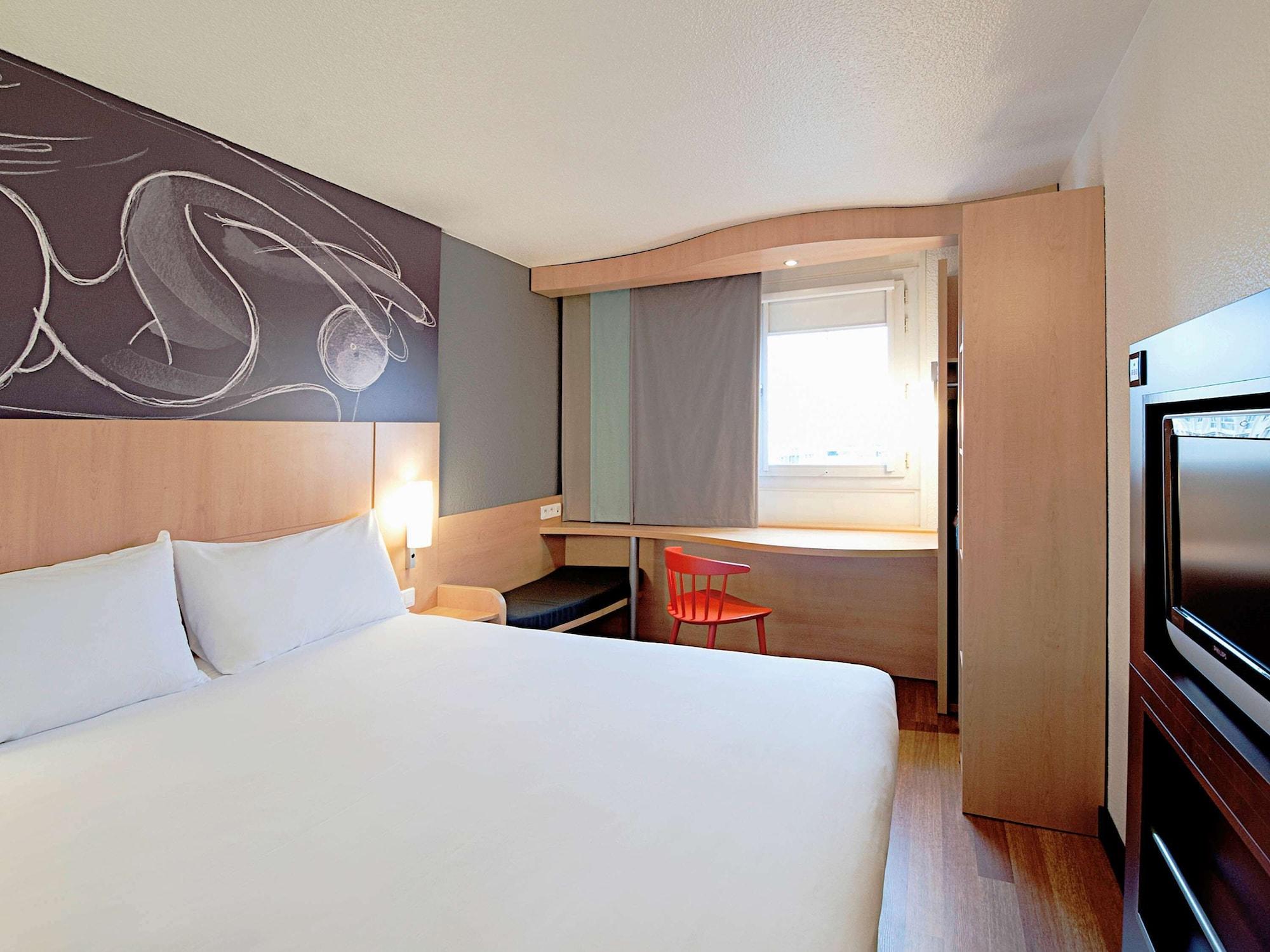 Отель Ibis Strasbourg Centre Petite France Экстерьер фото