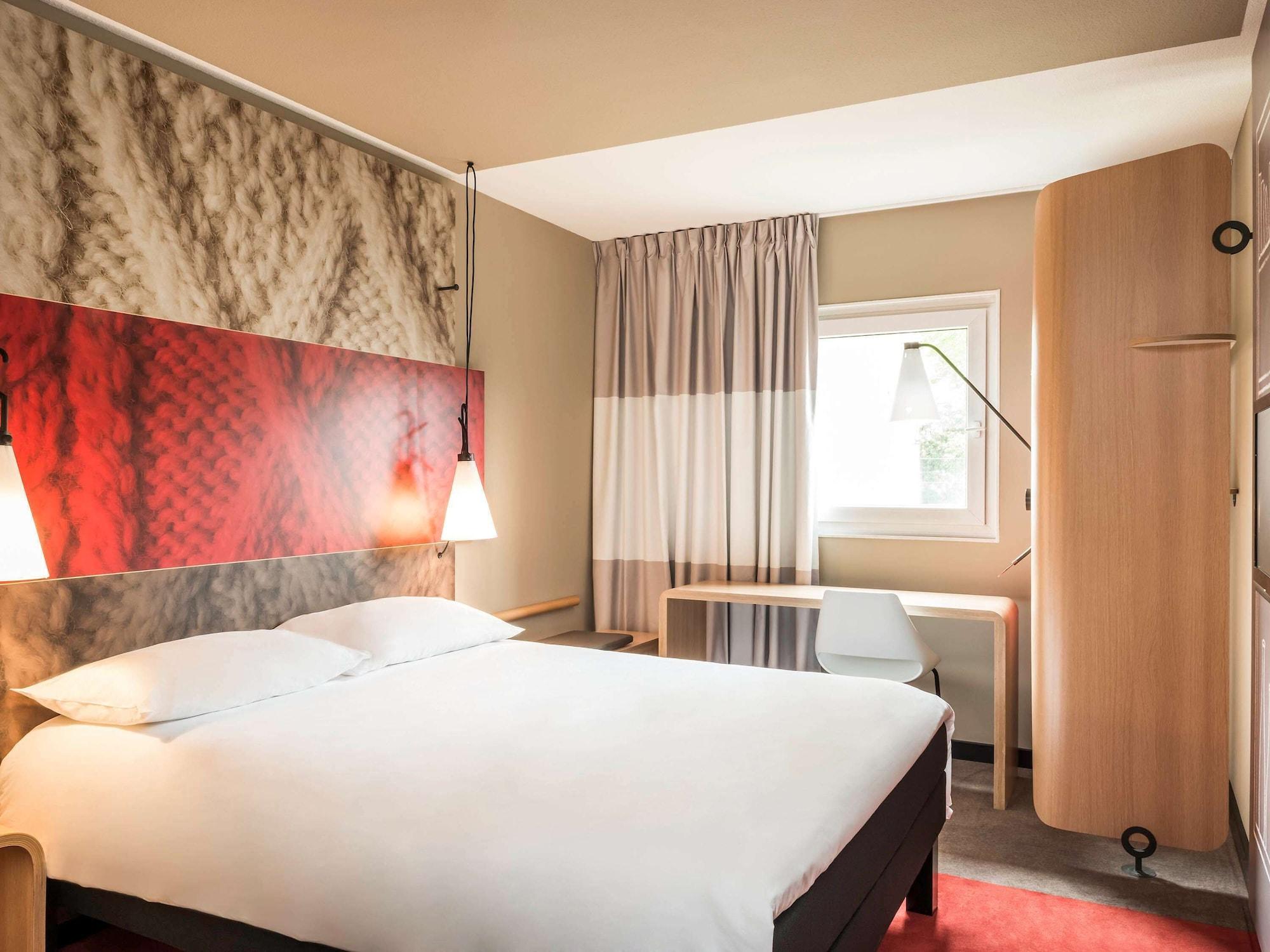 Отель Ibis Strasbourg Centre Petite France Экстерьер фото