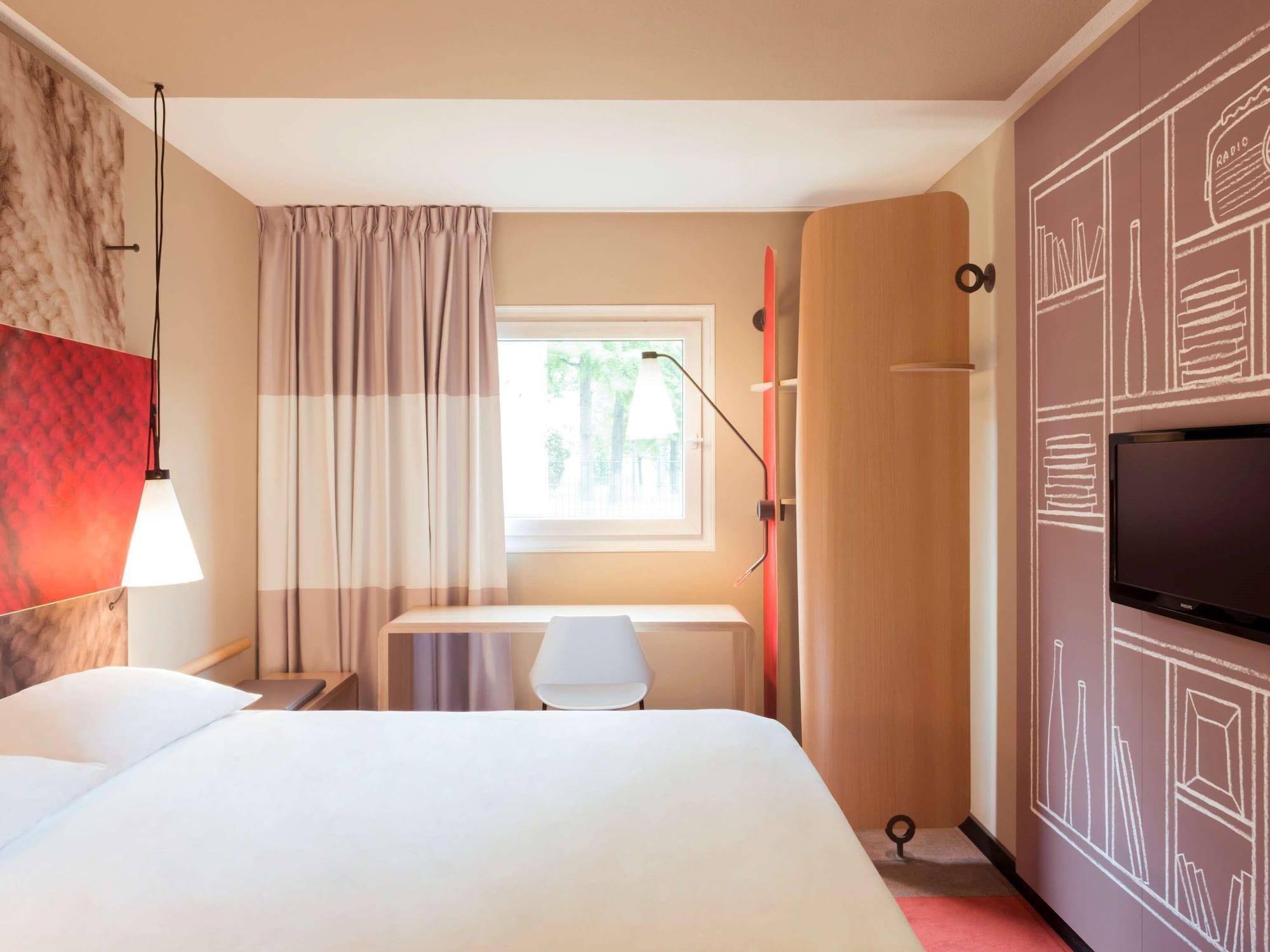 Отель Ibis Strasbourg Centre Petite France Экстерьер фото