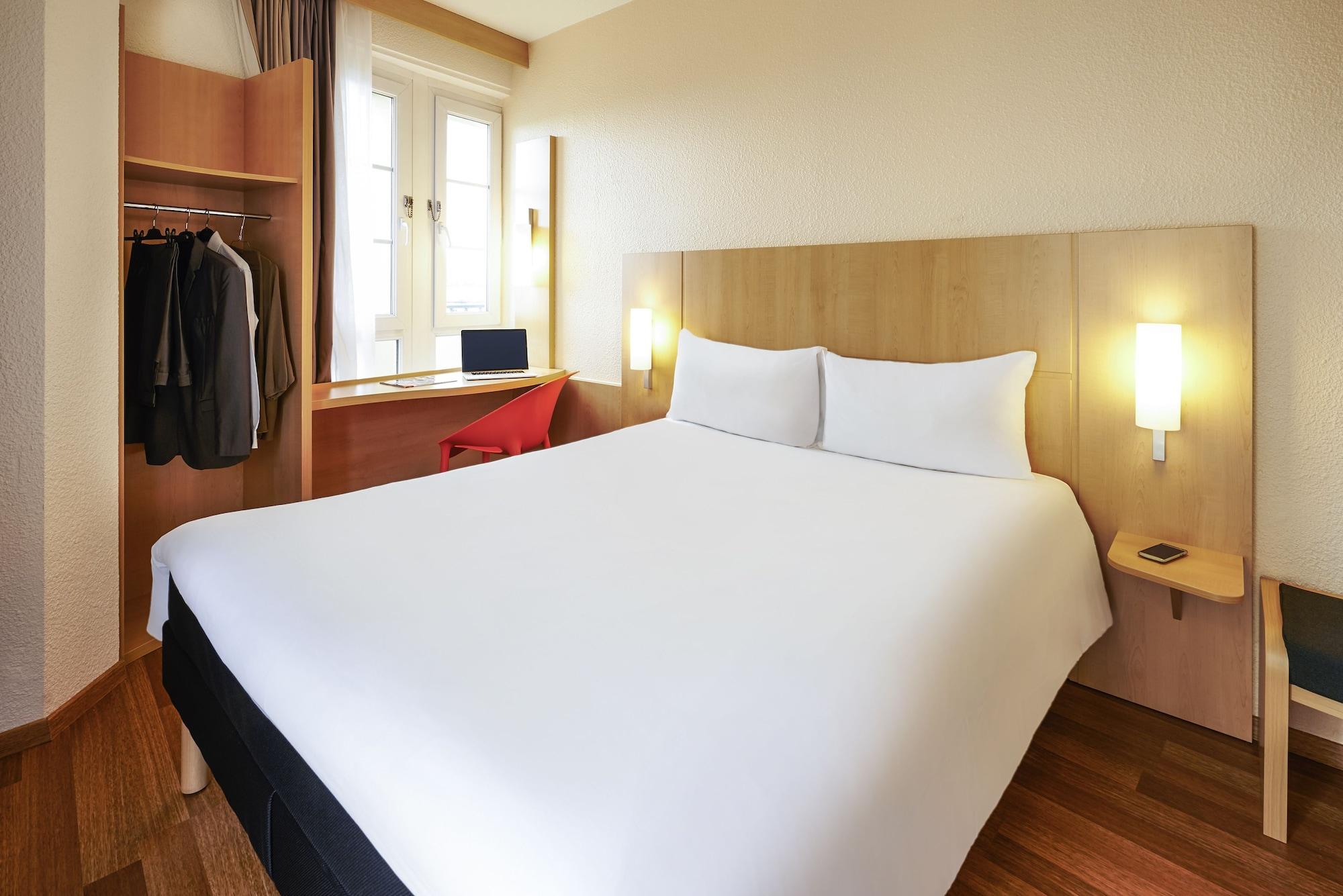 Отель Ibis Strasbourg Centre Petite France Экстерьер фото