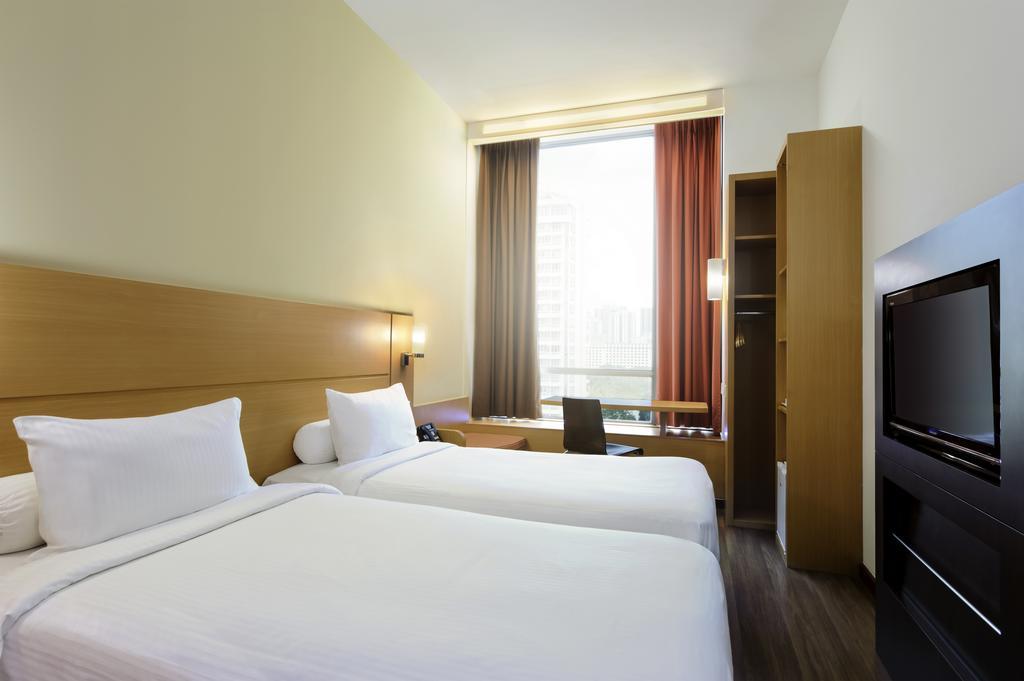 Отель Ibis Strasbourg Centre Petite France Номер фото