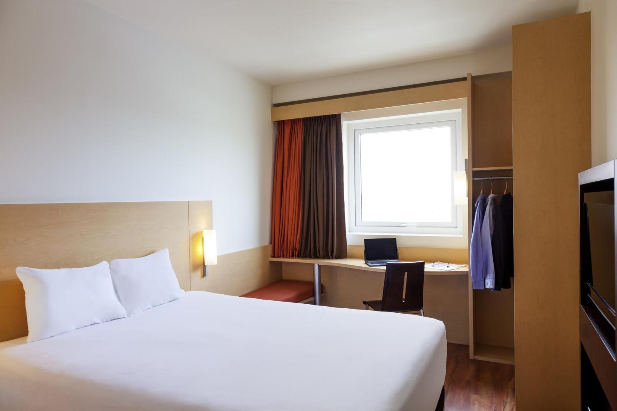 Отель Ibis Strasbourg Centre Petite France Номер фото