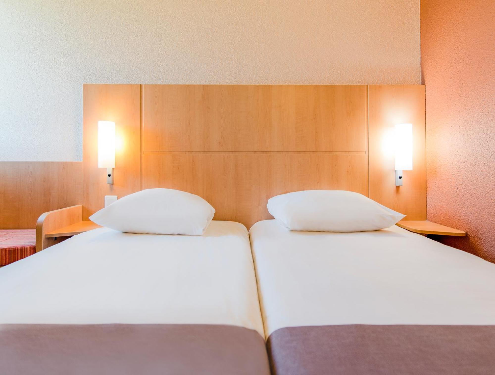 Отель Ibis Strasbourg Centre Petite France Номер фото