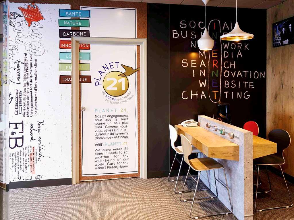 Отель Ibis Strasbourg Centre Petite France Экстерьер фото